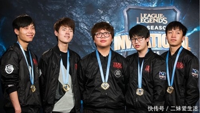 借助球员的 借助球员的