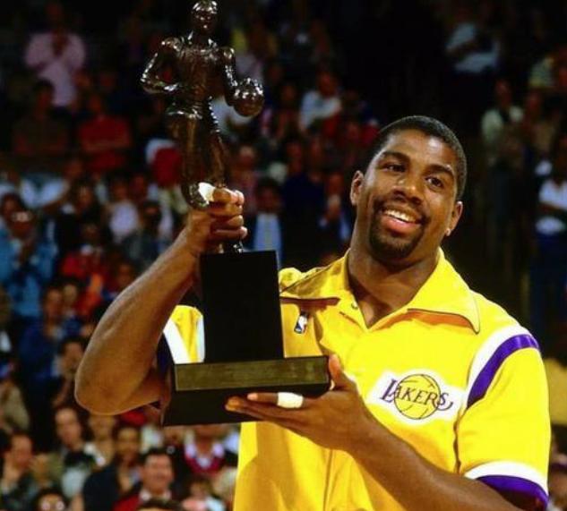 国足冲击有 国足冲击有