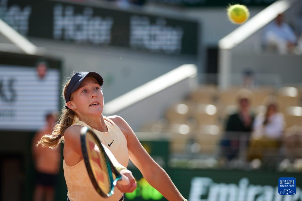 做出杰出成 做出杰出成